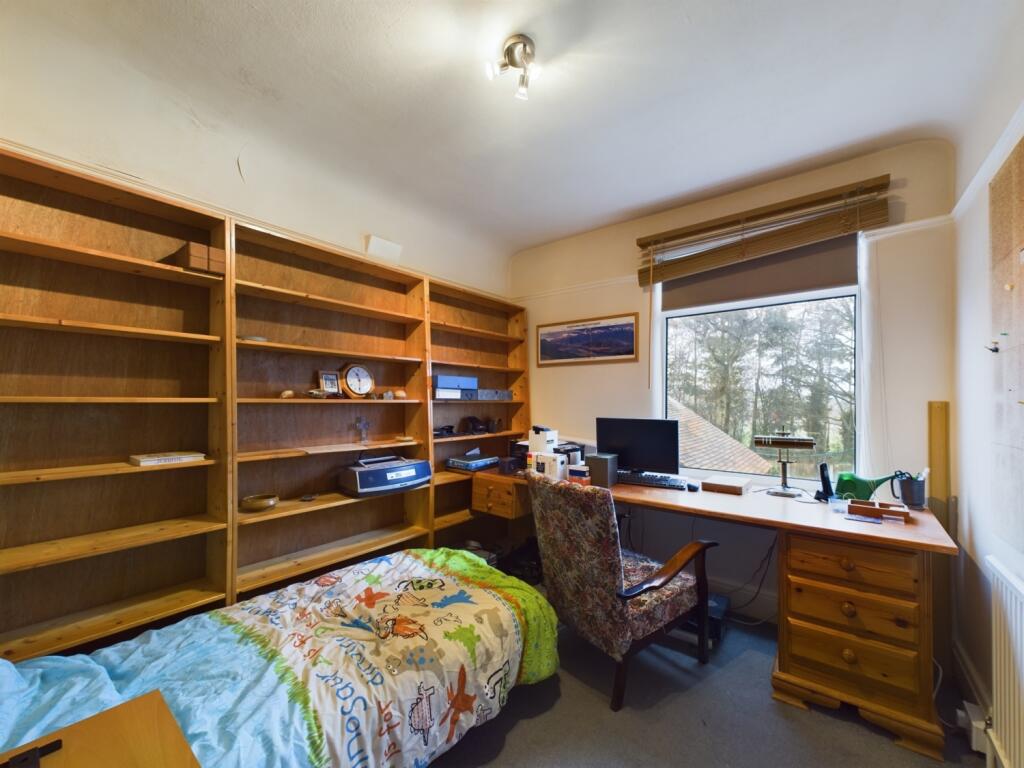 CAM02386G0-PR0110-STILL024