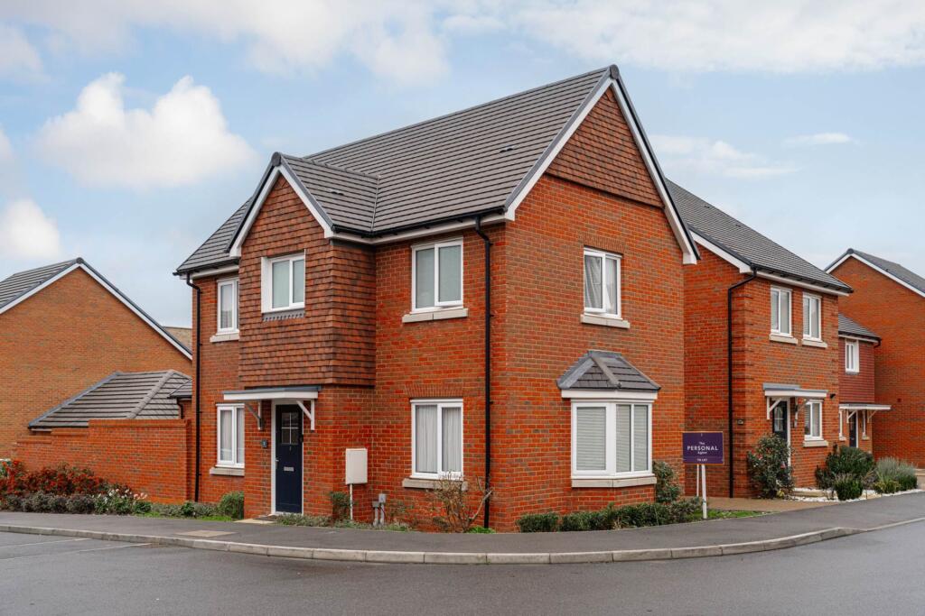 Masar Close, Epsom