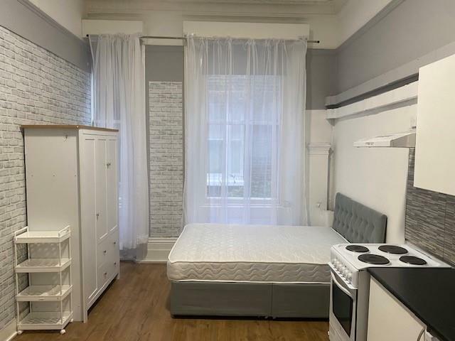 Bedroom2.jpg