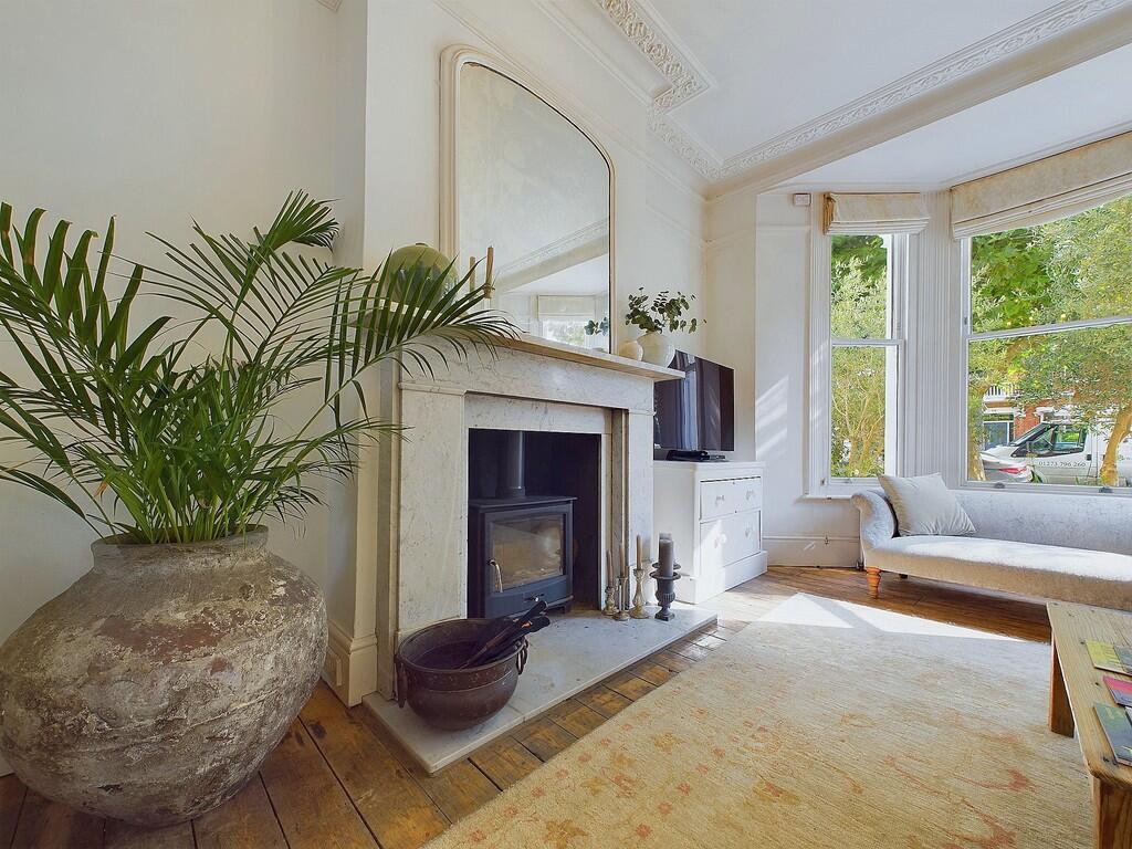 CAM03519G0-PR0146...