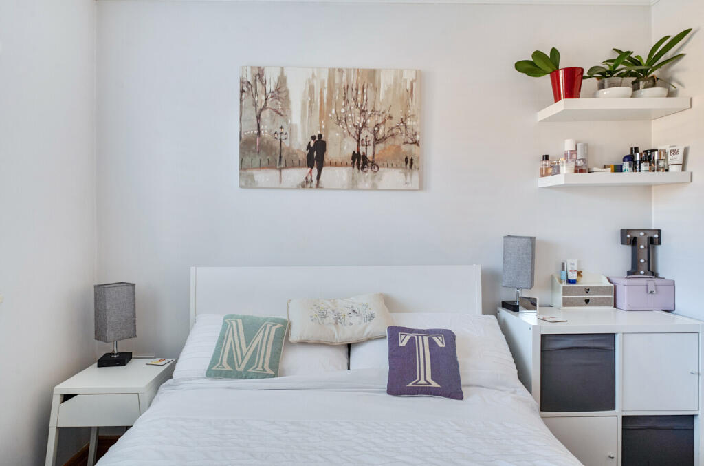 1387965-6-693accf...