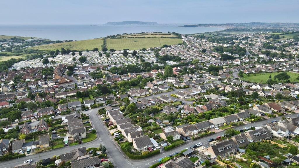 dji_fly_20250620_074242_429_1750401777016_photo.jp