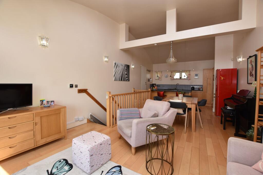 Lounge area