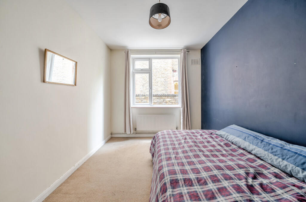 1330919-9-688ccd5...