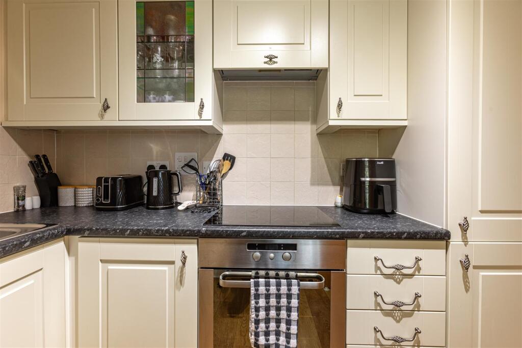 4_5 Weavers Linn Tweedbank 16.JPG