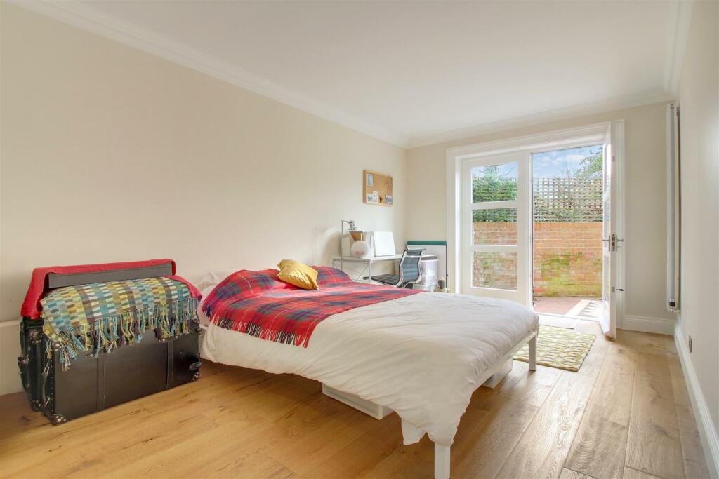 BED3.jpg