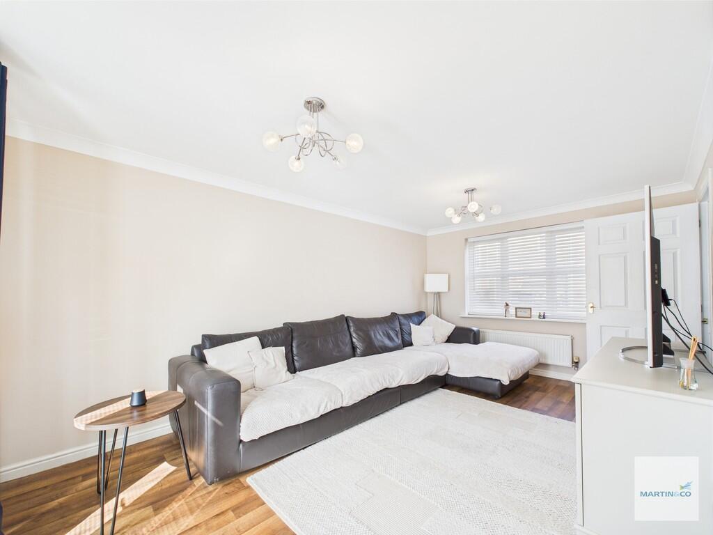 CAM03394G0-PR0303...