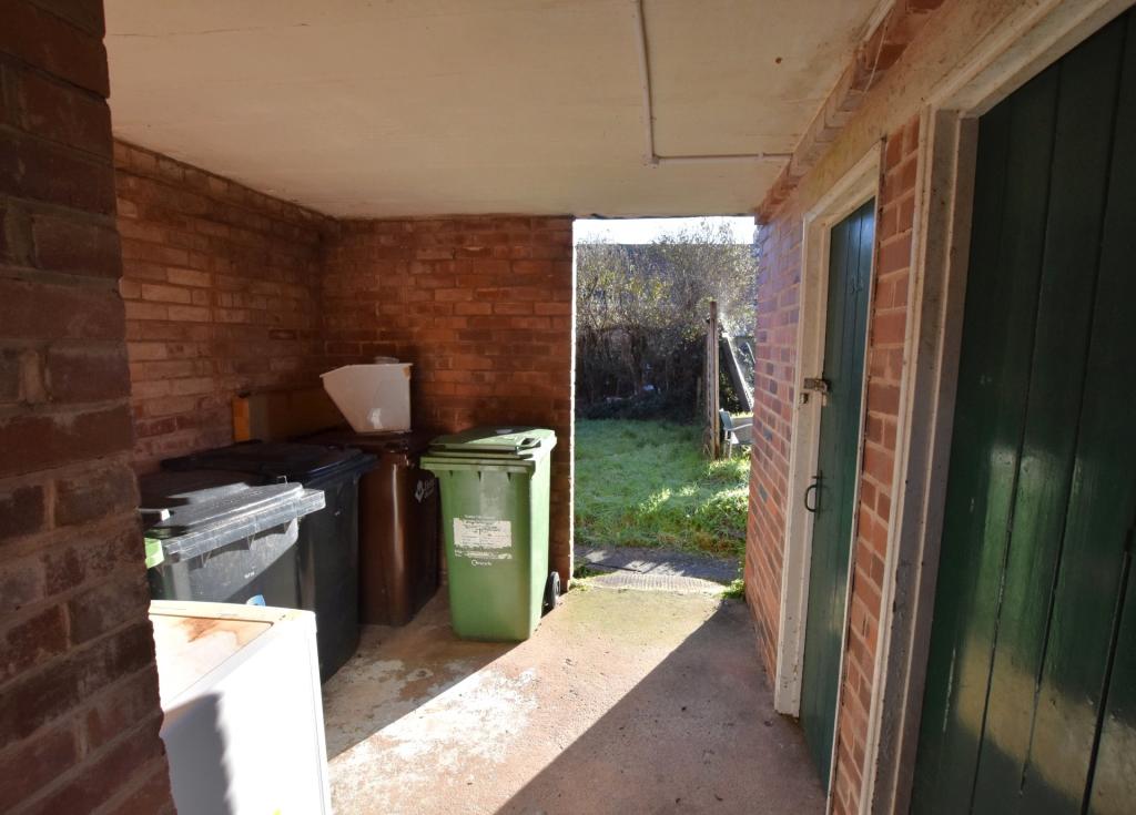 Bin Store