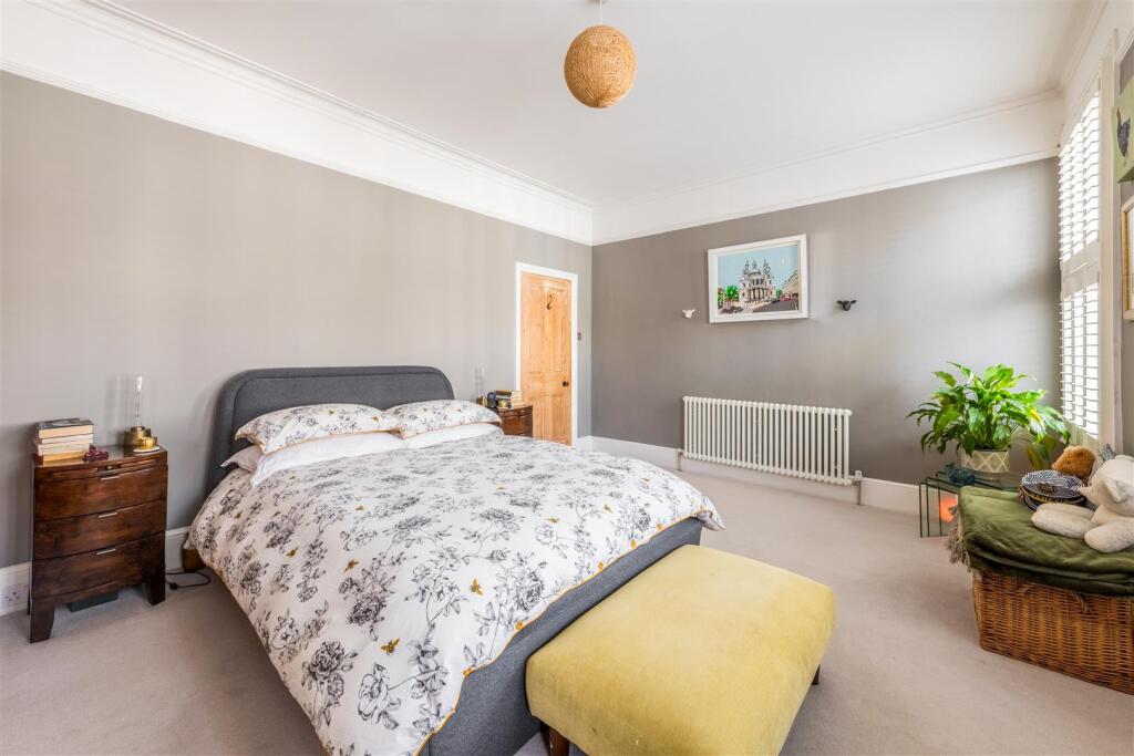 18 Newtown Road-21.jpg