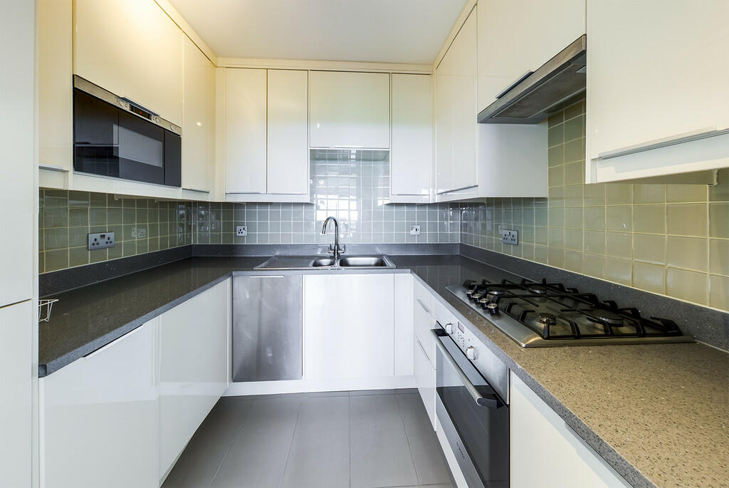 CAM00067P1-PR0021...