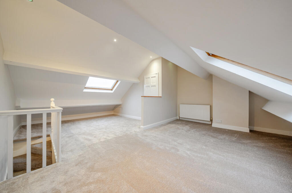 1370622-2-68f5f9a...