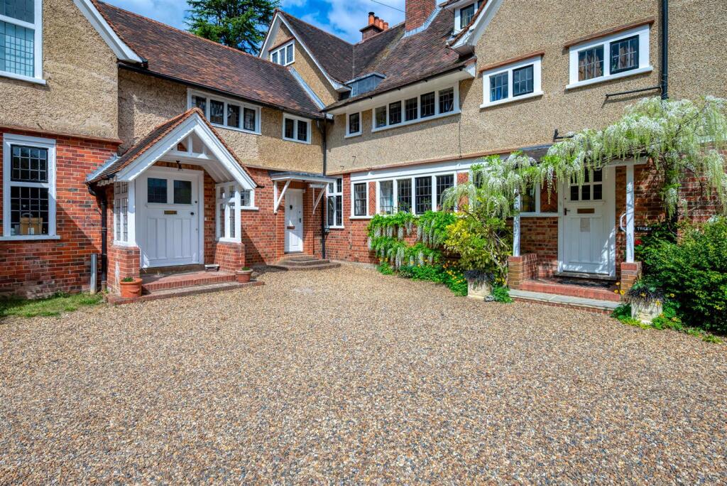Middlestead - External (29 of 34).jpg