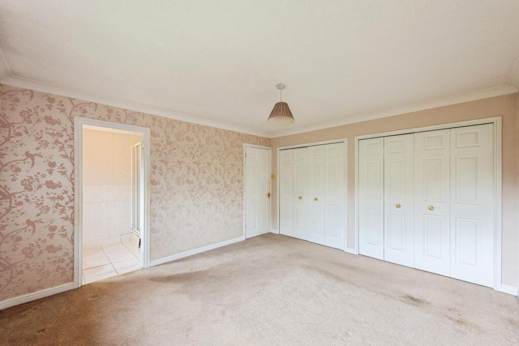 15 Langford Close Stowmarket, IP14 1TX