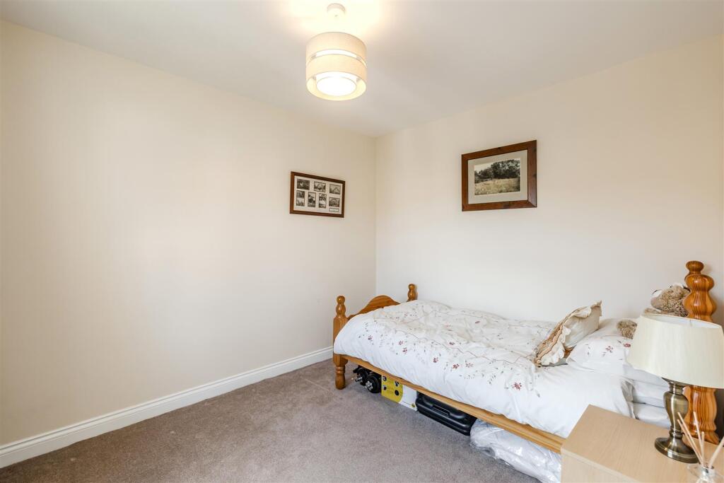 11CawfieldsClose-HadrianVillage-Wallsend-NE280BJ-2