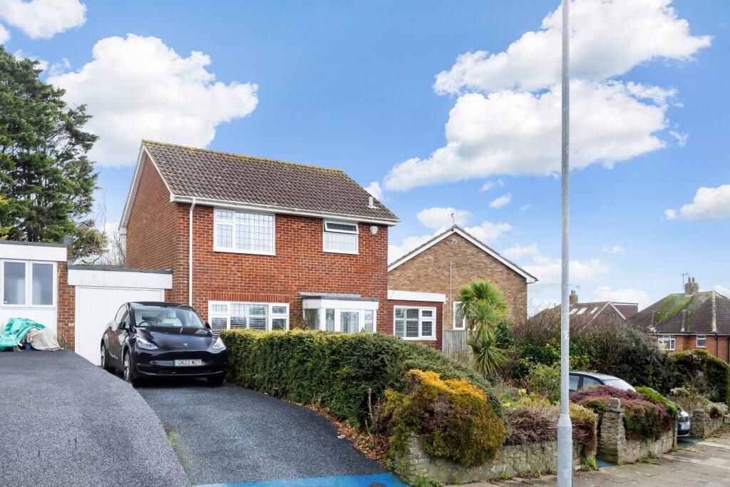 King George VI Drive 11-022.jpg