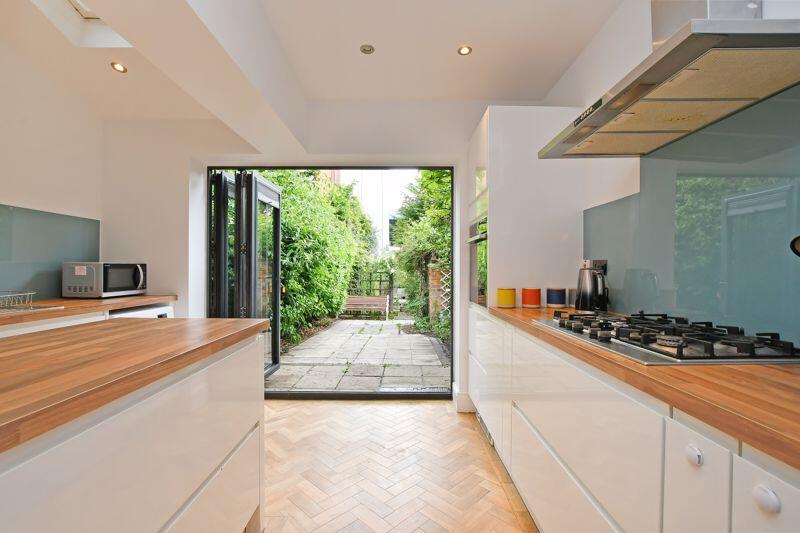Bifold Doors in Kitchen 