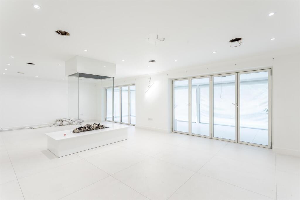 Hadleigh_July 02, 2025_017-HDR.jpg