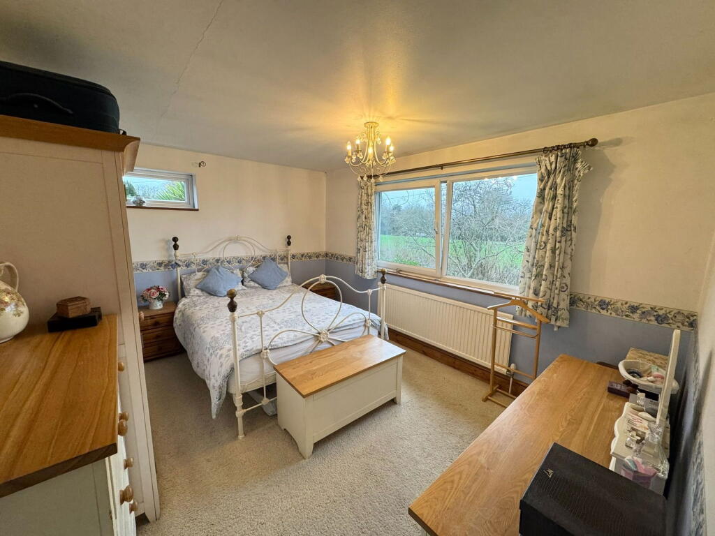 Westwell Lane, Ashford, TN26