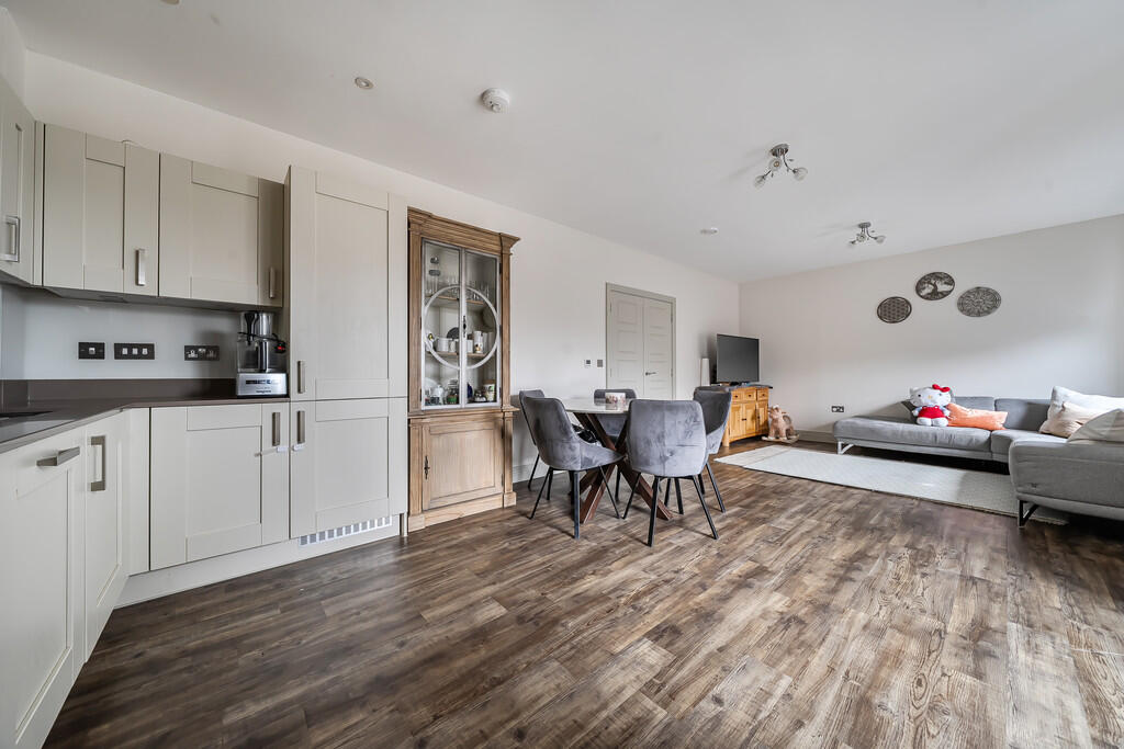 1396997-13-695f91...