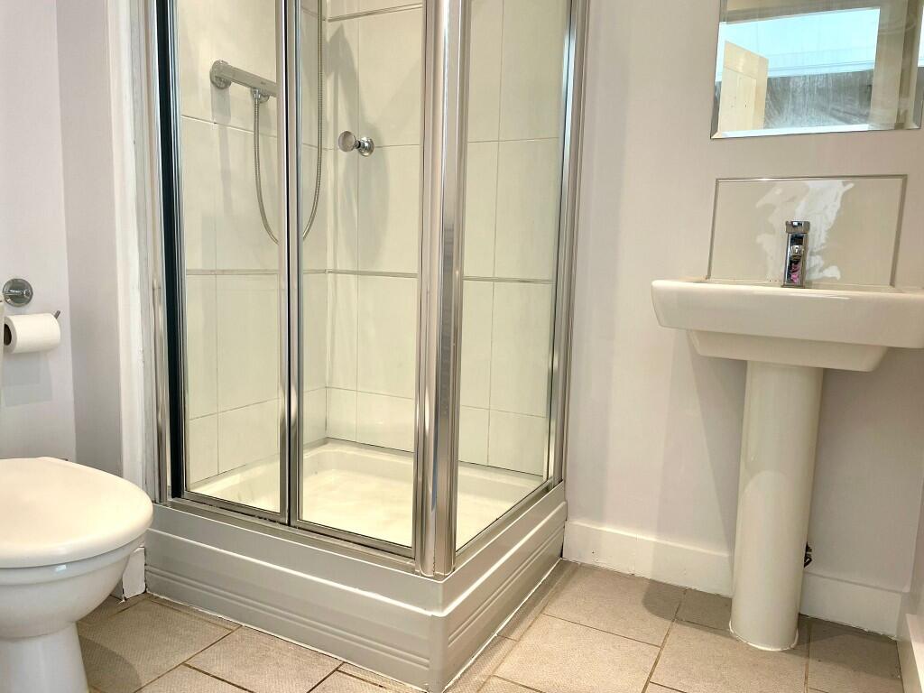 Ensuite Shower Room