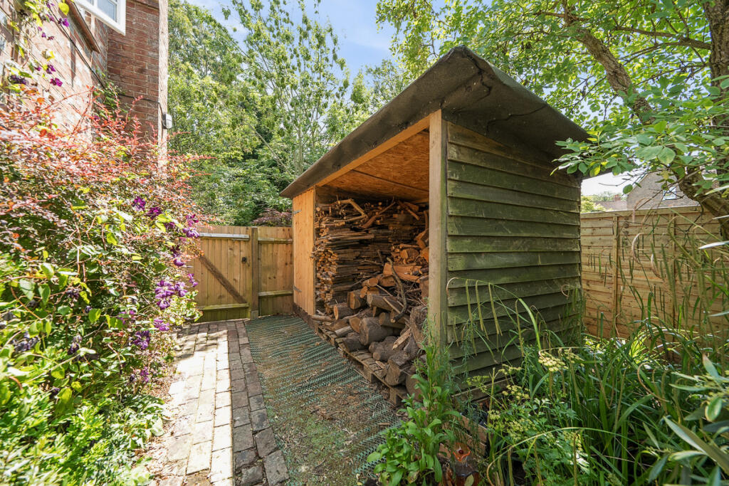 Side access and large log store