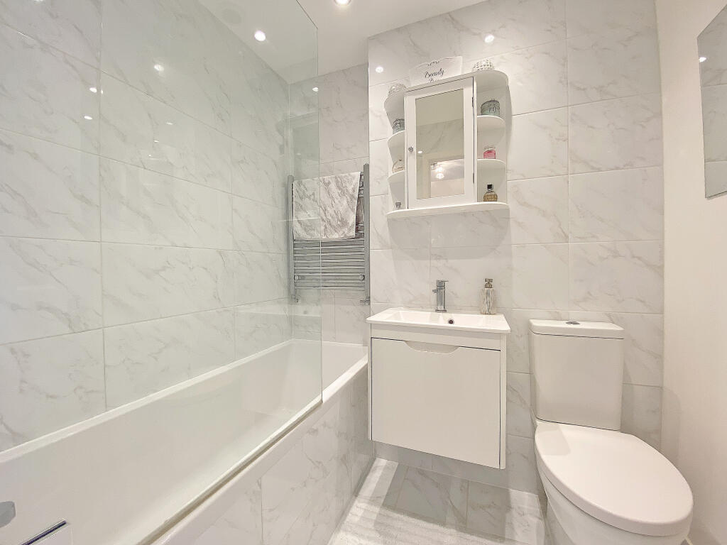 257CB2AF-4E98-44A1-B