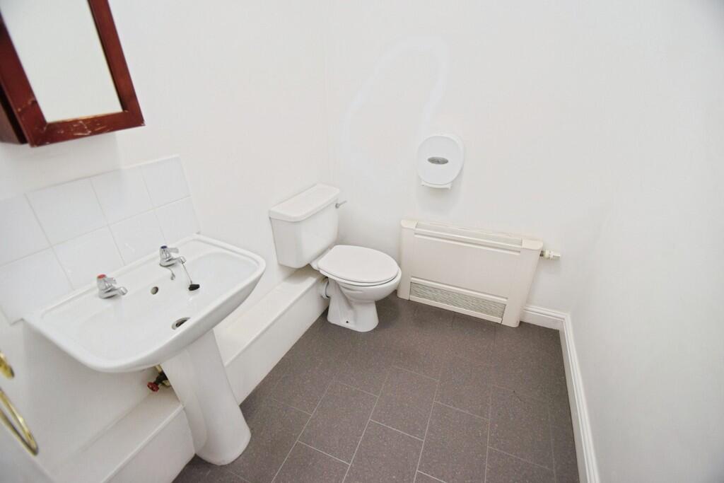 2b1b918c-Ensuite ...