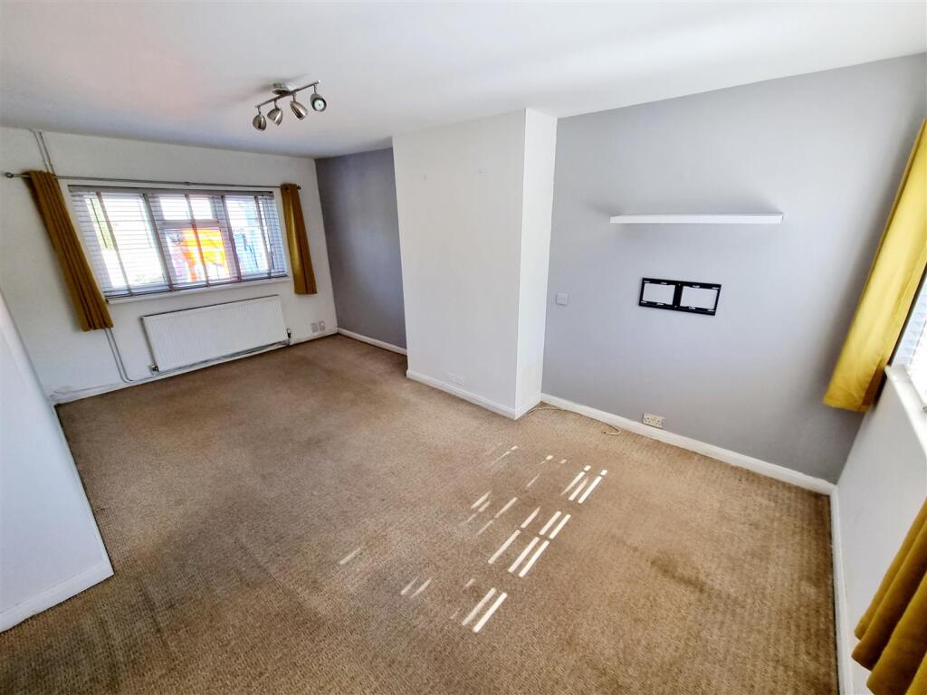Sitting room.jpg