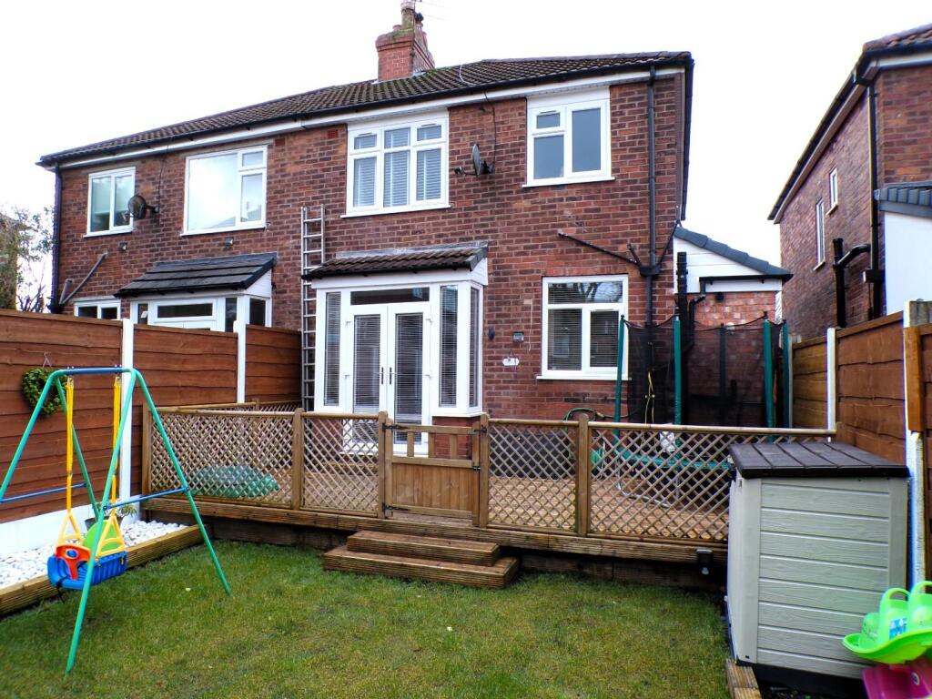 CliftonSt69gdn3.JPG