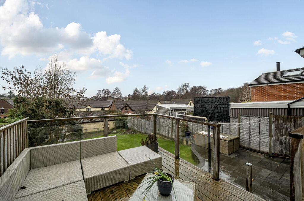 1396444-7-695fa6f...