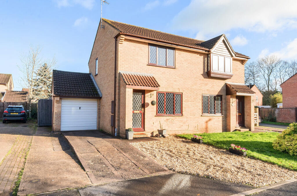 Beech Close, Willand, Cullompton, Devon, EX15