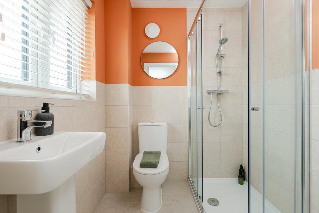 Water efficient fixtures and fittings to help you save money on bills
