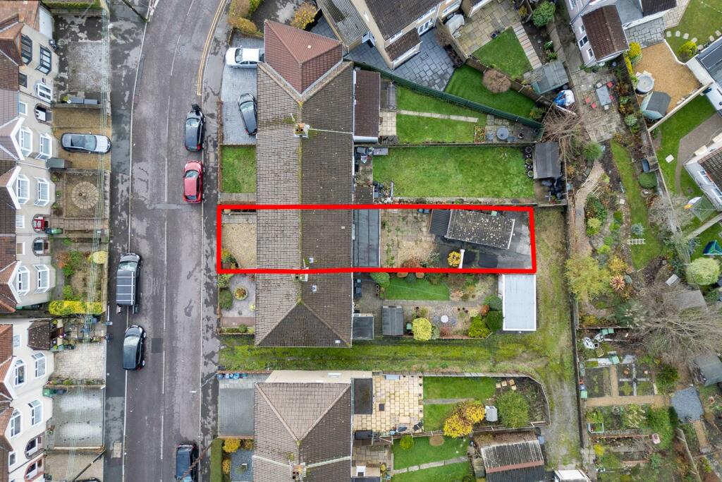 30 Footshill Road, Kingswood Hollis Morgan Auction