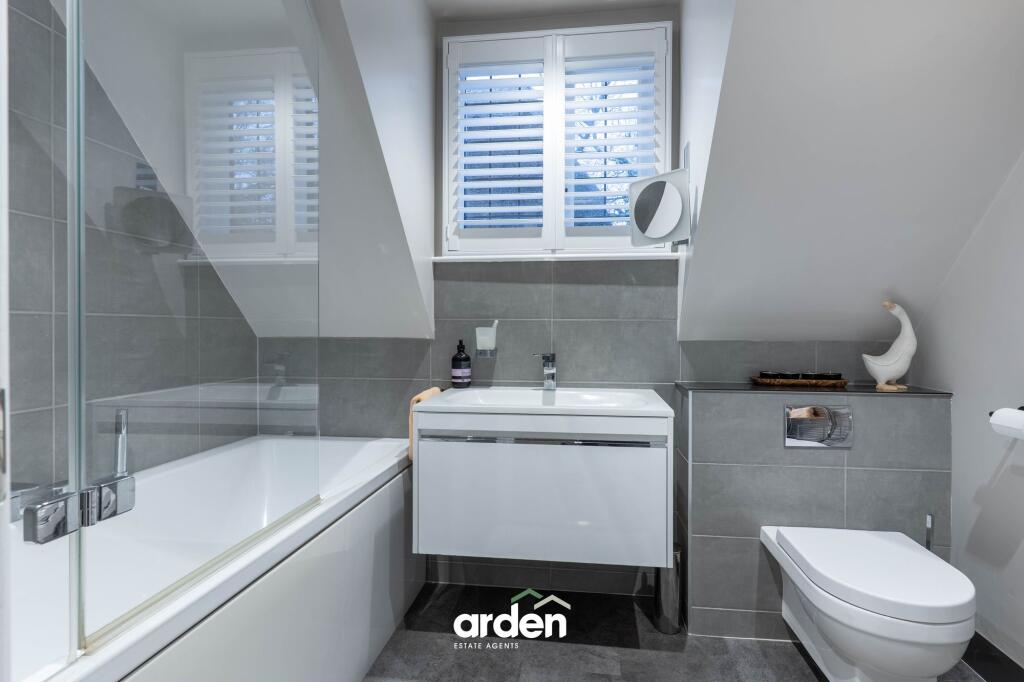 Twatling Road, Barnt Green, B45