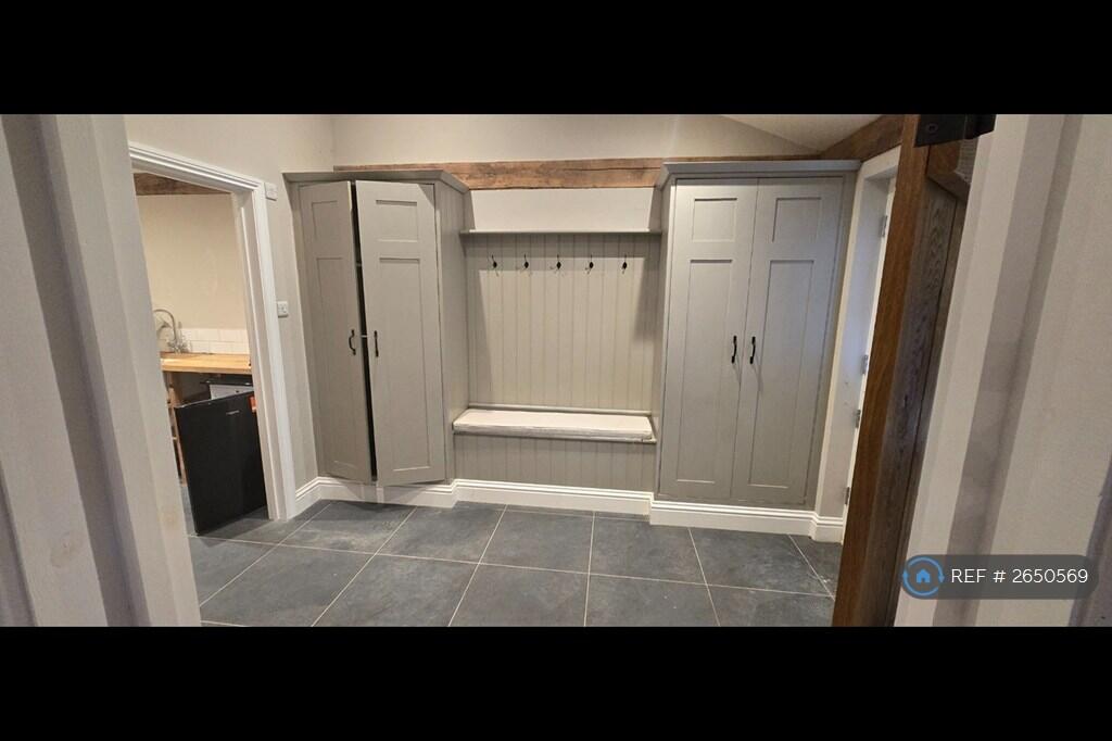 Boot Room &amp; Hallway