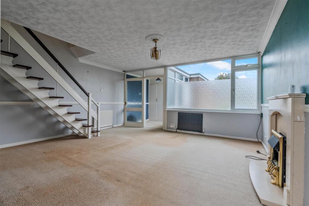 16 Langton Close (10 of 19).jpg