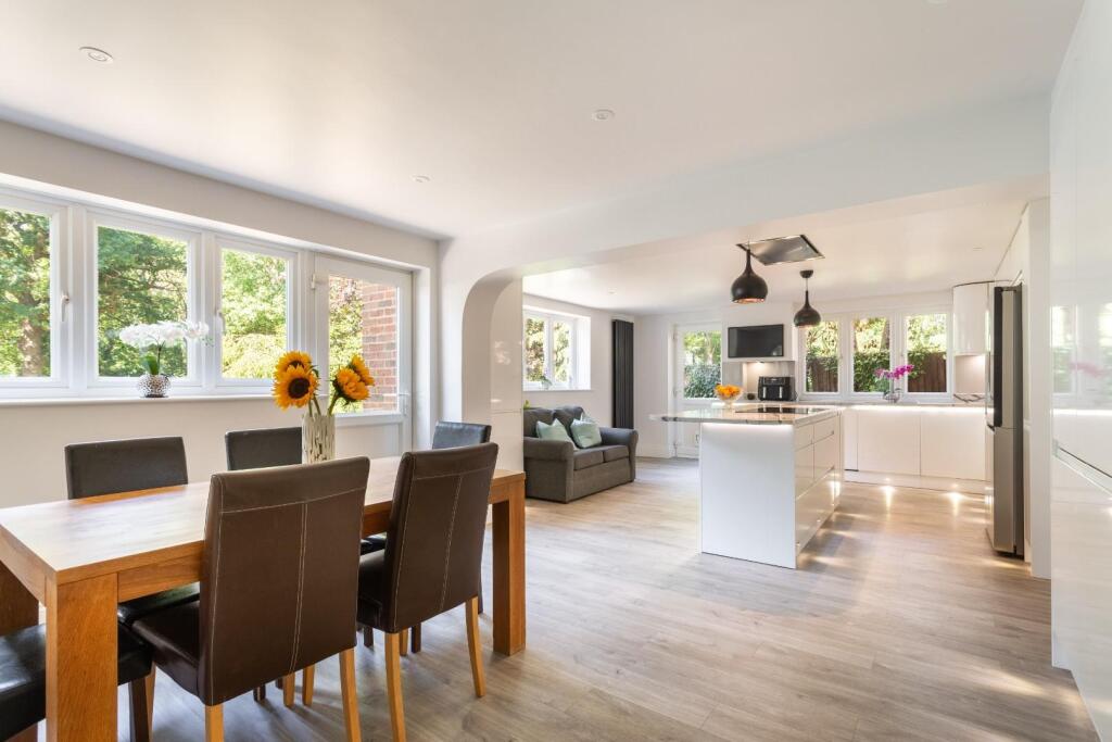 Silver Birches-9.jpg