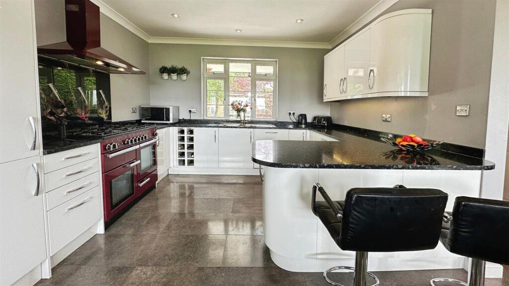 8bcfe678--400C-929D-178A7A6F19FD-51551-00001036D13