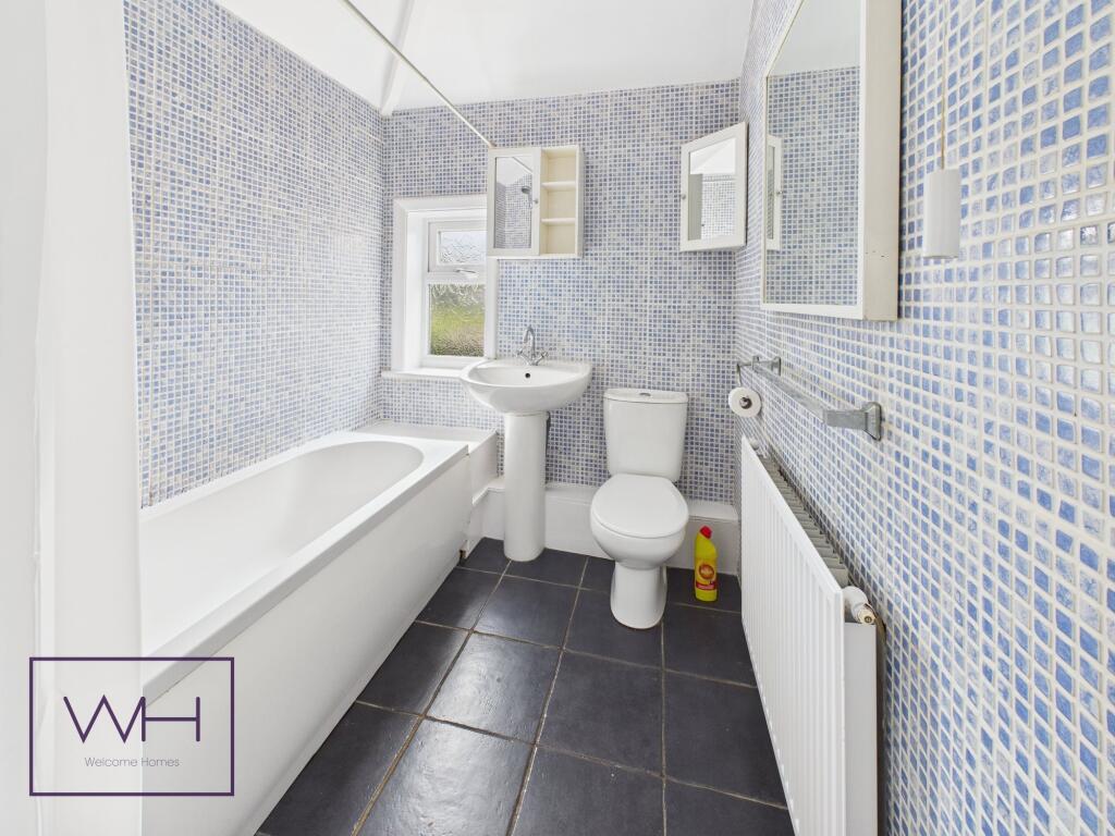 CAM03785G0-PR0269-ST