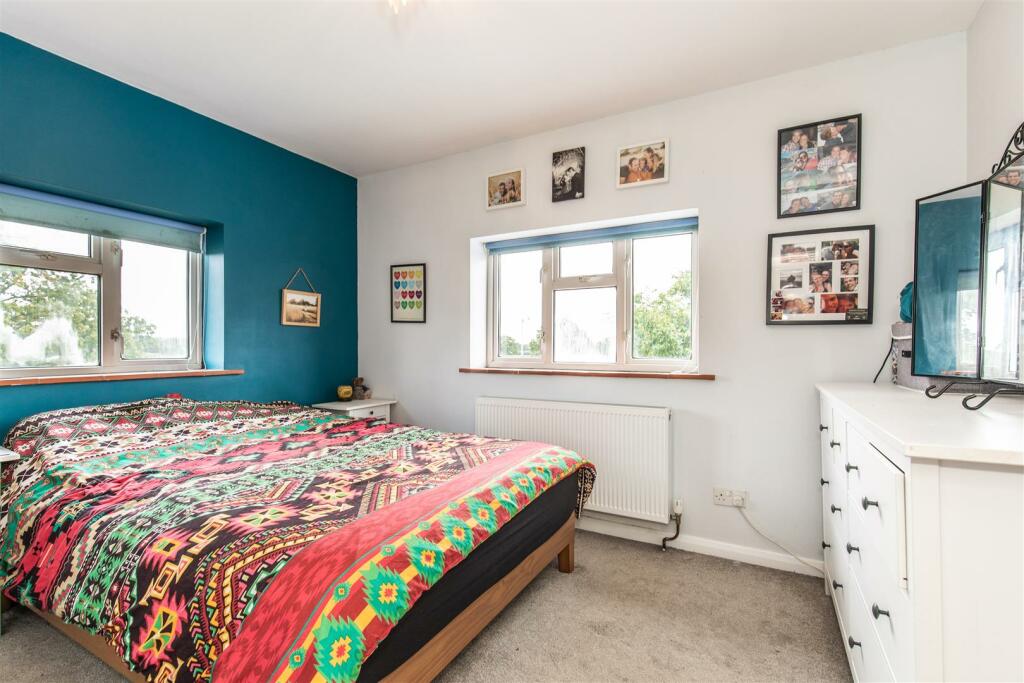 Upper Clayhill Cottage63.jpg