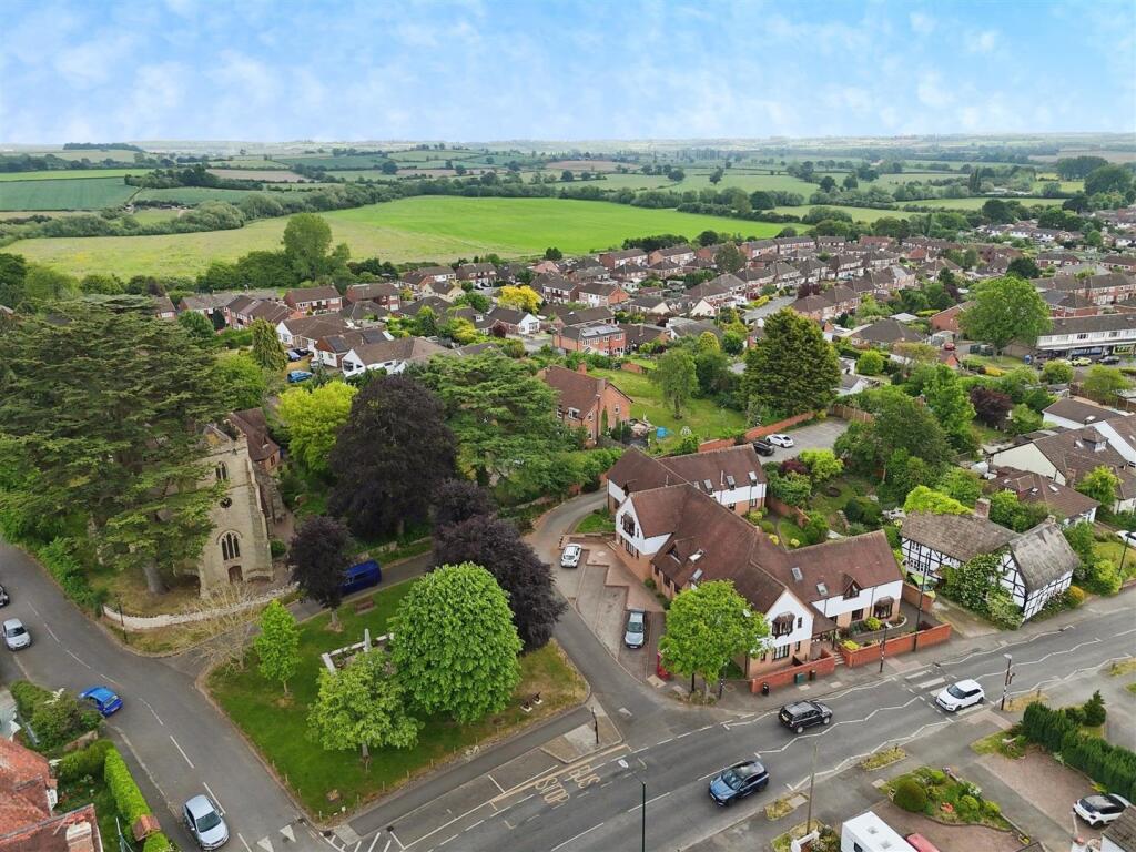 43e499b1--44E0-BE93-94E67D7B9935-72500-000042F7F65