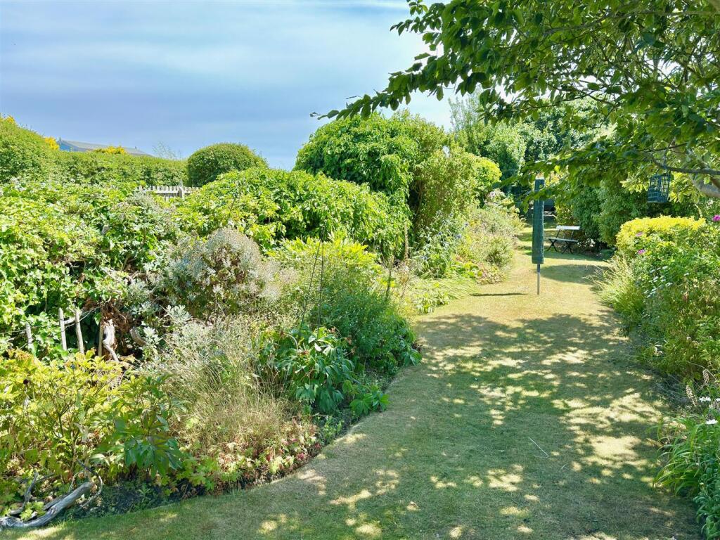 BACK GARDENS.jpg