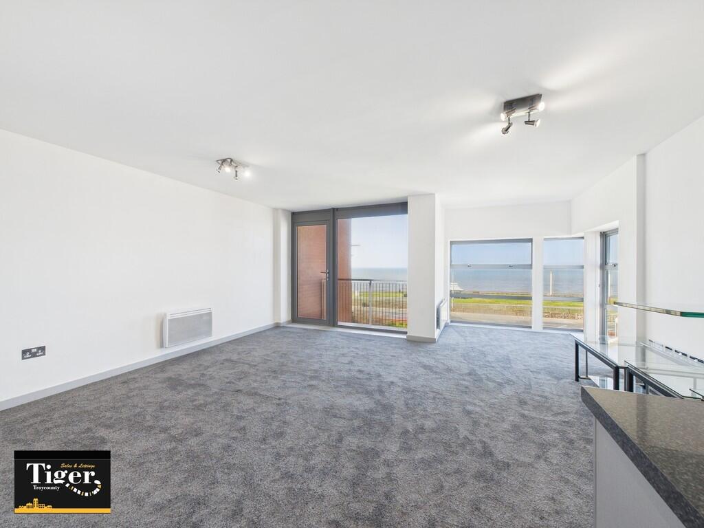 CAM03440G0-PR0304...