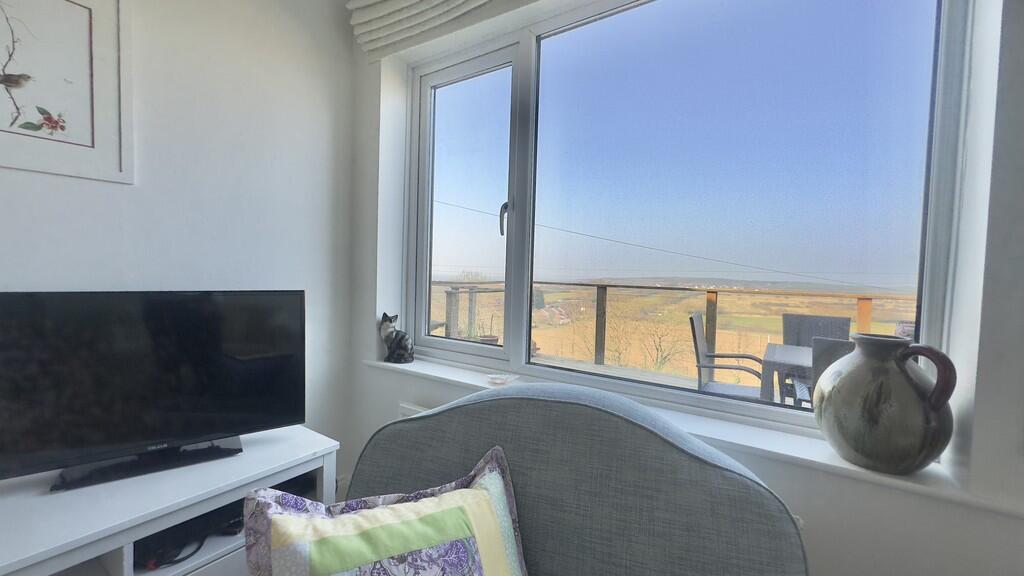 9EDC4C48-A81F-4C5...