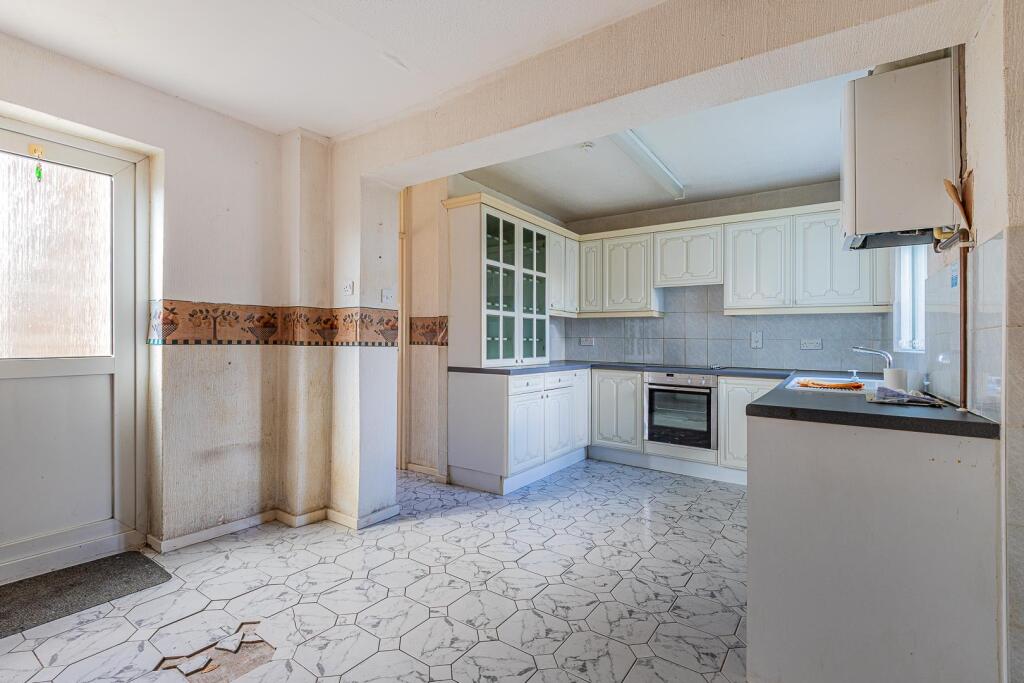 Pen Y Cefn 18-21.jpg