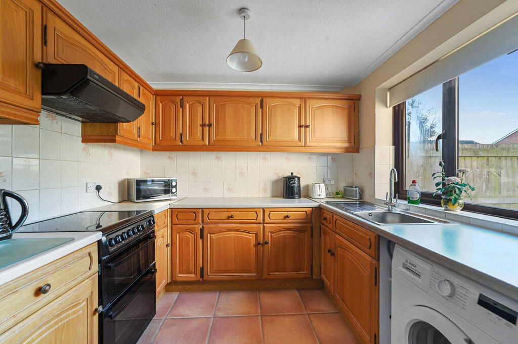 PT-DB(WP)-3RomanF...