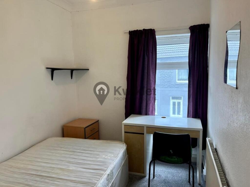 eZy Watermark_11-01-2024_04-02-33-5740pm.JPG