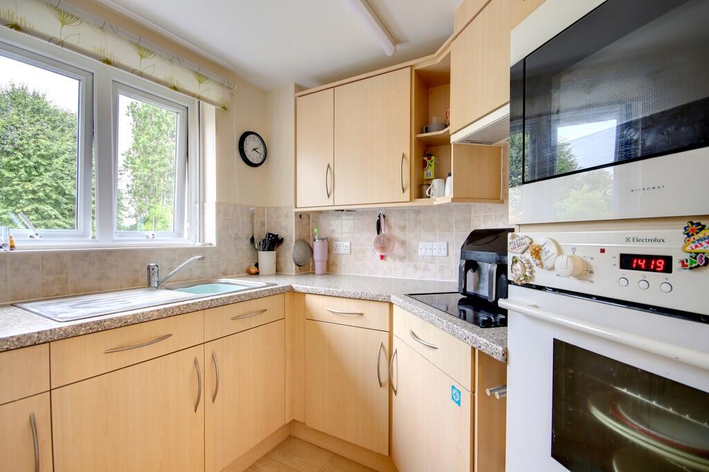 Kitchen 2
