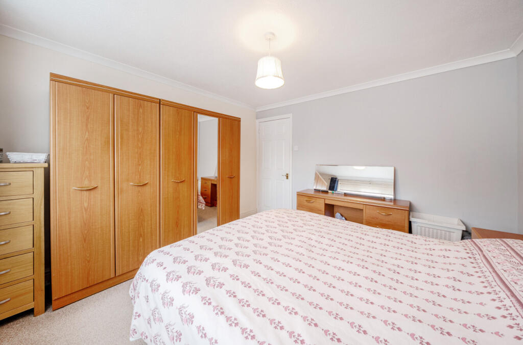 1293648-2-6825d4b...