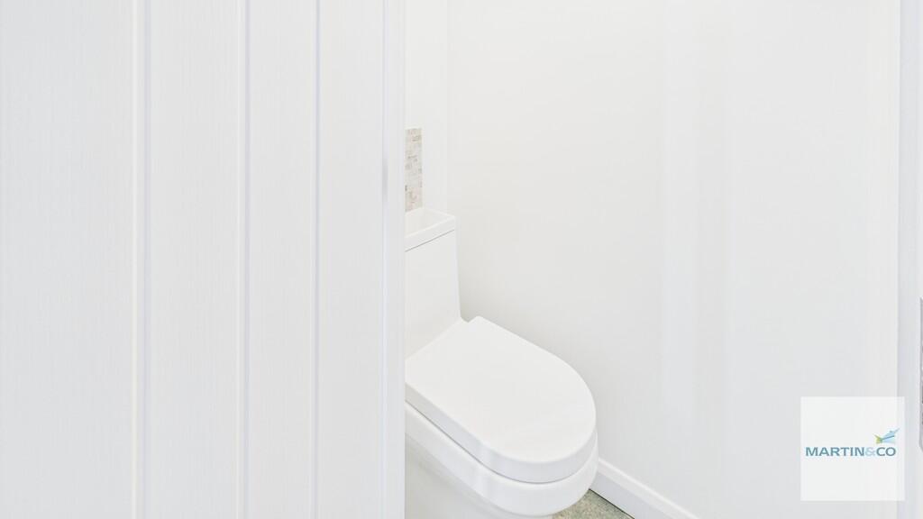 CAM03663G0-PR0222...